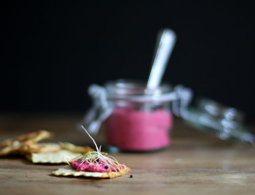 Pinker Randen-Hummus